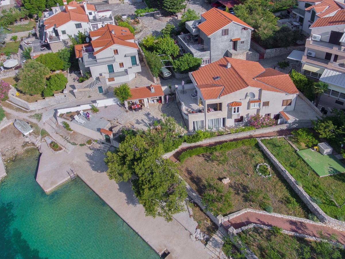 Sea Breeze - Front Sea Apartment Žaborić Exterior foto